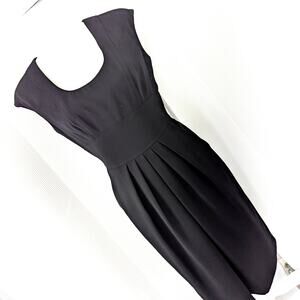 NWOT! TALBOTS! LUXE SLEEVELESS "LITTLE BLACK DRESS"FRONT PLEATS, POCKETS! SZ 6